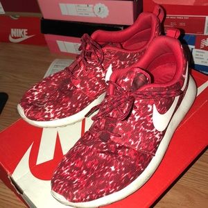 Nike Roshes